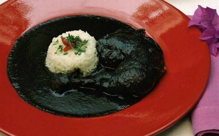 Mole negro de huitlacoche, un regalo de Tlaxcala para el mundo - El Sol de  Tlaxcala | Noticias Locales, Policiacas, sobre México, Tlaxcala y el Mundo