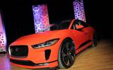 El Jaguar I-Pace, el ganador del Premio al Automóvil del Año 2019 en el Salón Internacional de Automóviles de Nueva York 2019. / Reuters