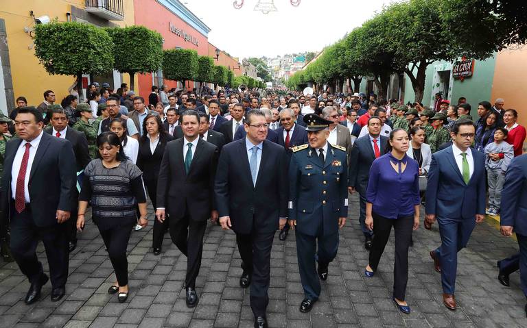 Encabeza Marco Mena ceremonia y desfile por aniversario de la Independencia  de México - El Sol de Tlaxcala | Noticias Locales, Policiacas, sobre  México, Tlaxcala y el Mundo