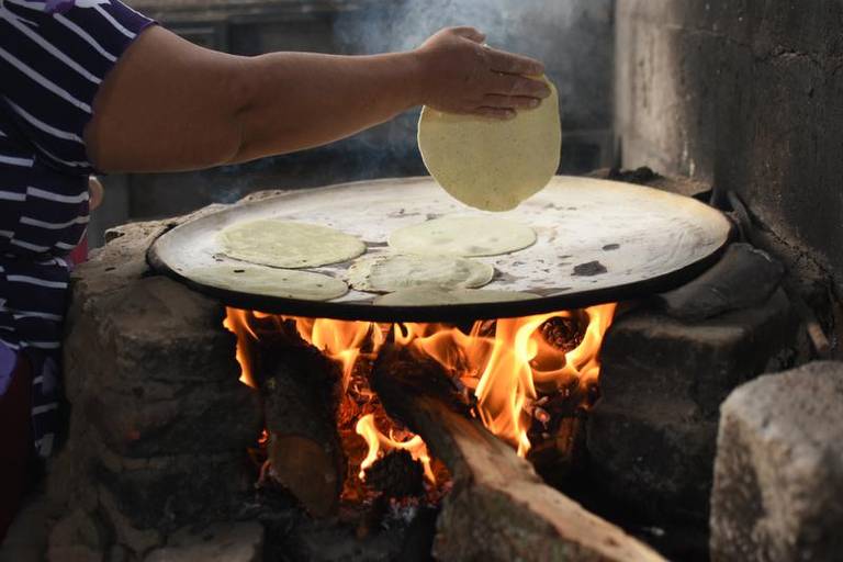 Un arte es hacer tortillas de maíz a mano - El Sol de Tlaxcala | Noticias  Locales, Policiacas, sobre México, Tlaxcala y el Mundo