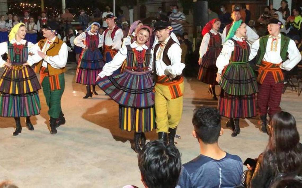 Taniec do Todologa i Polski – El Sol de Tlaxcala